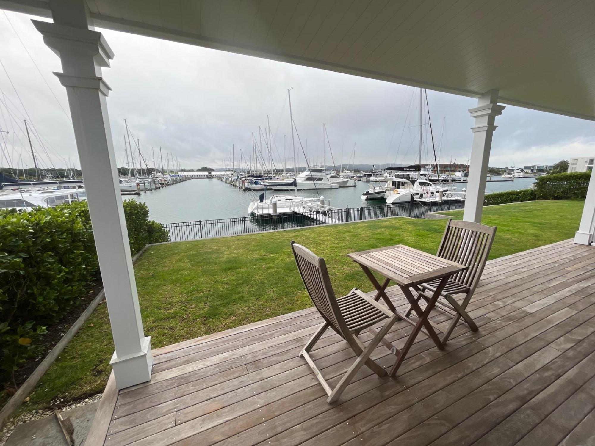 Ferienwohnung The Boathouse One Tree Point Exterior foto
